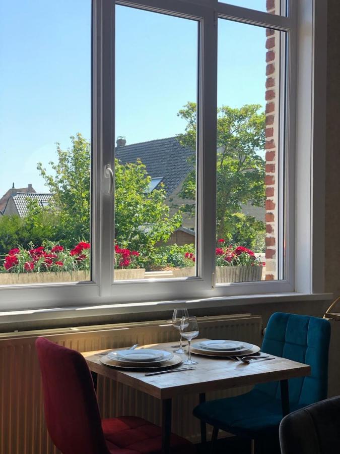 Couette-café A La Perroy Les Sont Spacieuses Et Les Petit-dejeuners Offerts Dunkirk